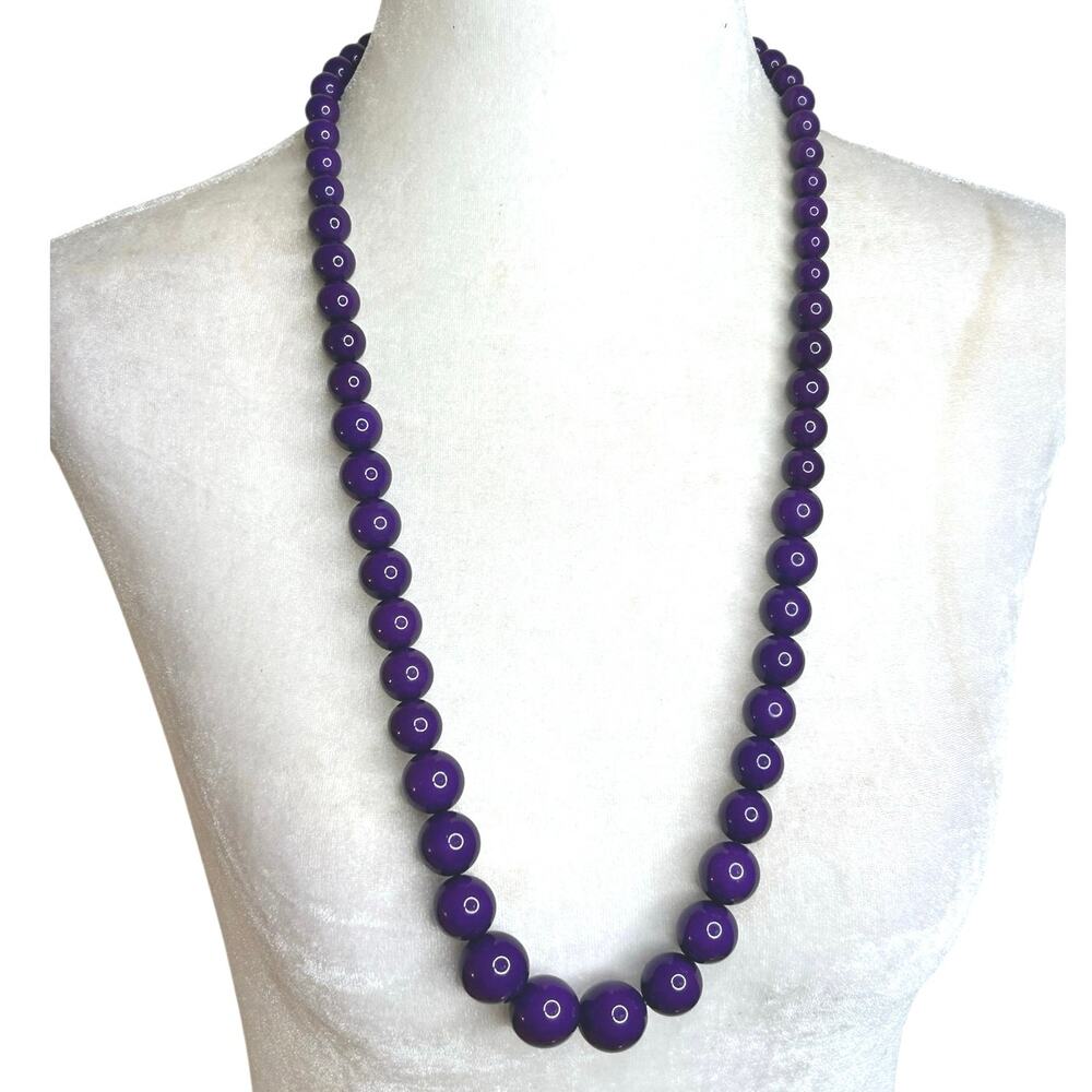 Vintage Early Joan Rivers Joan’s Collectibles Purple Graduating Beaded Necklace
